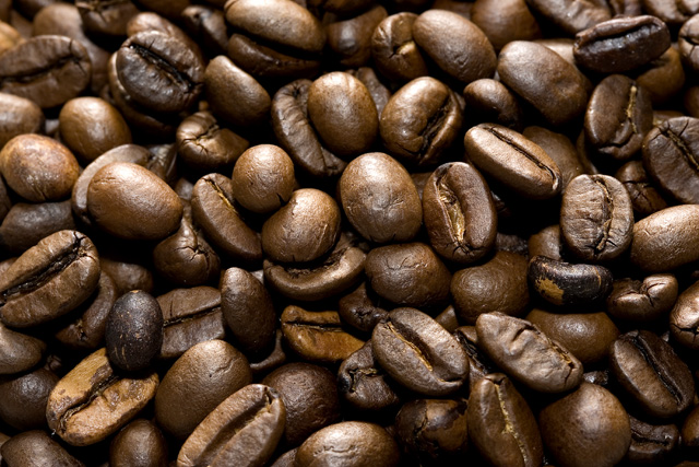 Roasted coffee beans