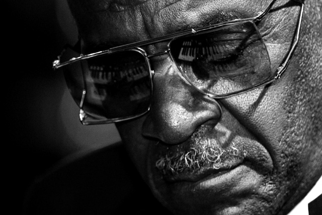 Leon Blue